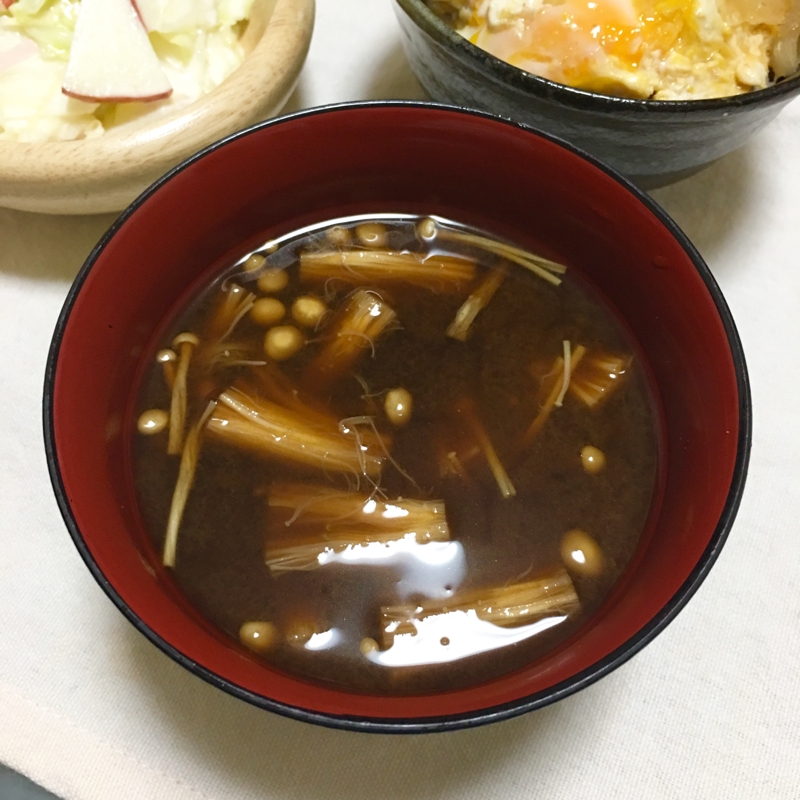 簡単シンプル旨い！えのきだけ赤だし♡