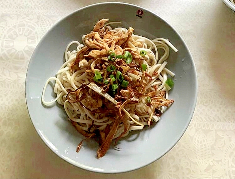 カリカリなごぼうが美味しい！ごぼううどん