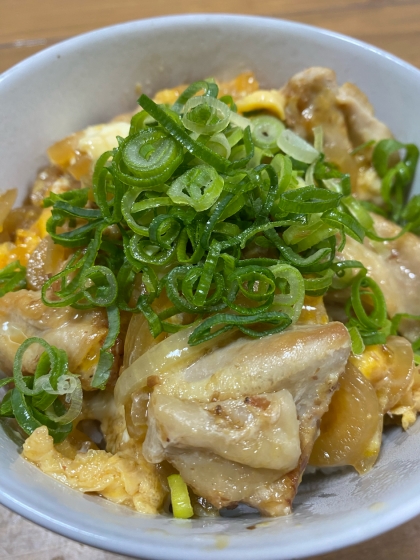 味付けは3つ♡簡単！時短のほっこり親子丼