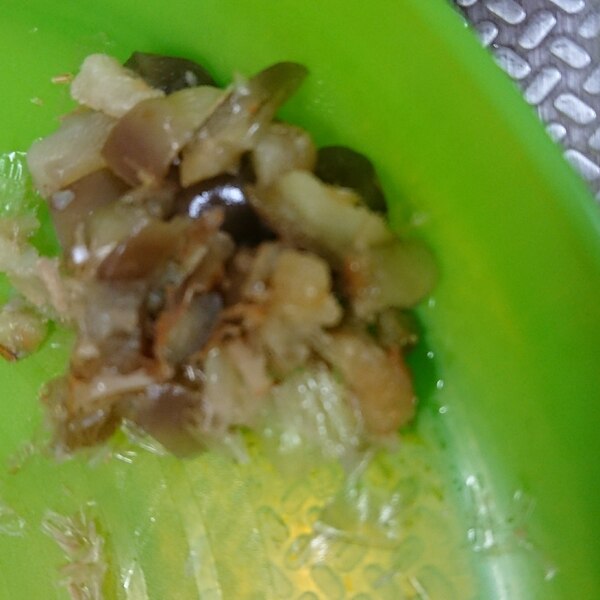 離乳食完了期 なすの鰹節和え レシピ 作り方 By ぱちくりさん 楽天レシピ 離乳食完了期 なすの鰹節和え レシピ 作り方 By ぱちくりさん 楽天レシピ