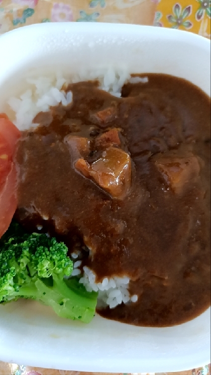 じゃがいもと胸肉のカレー