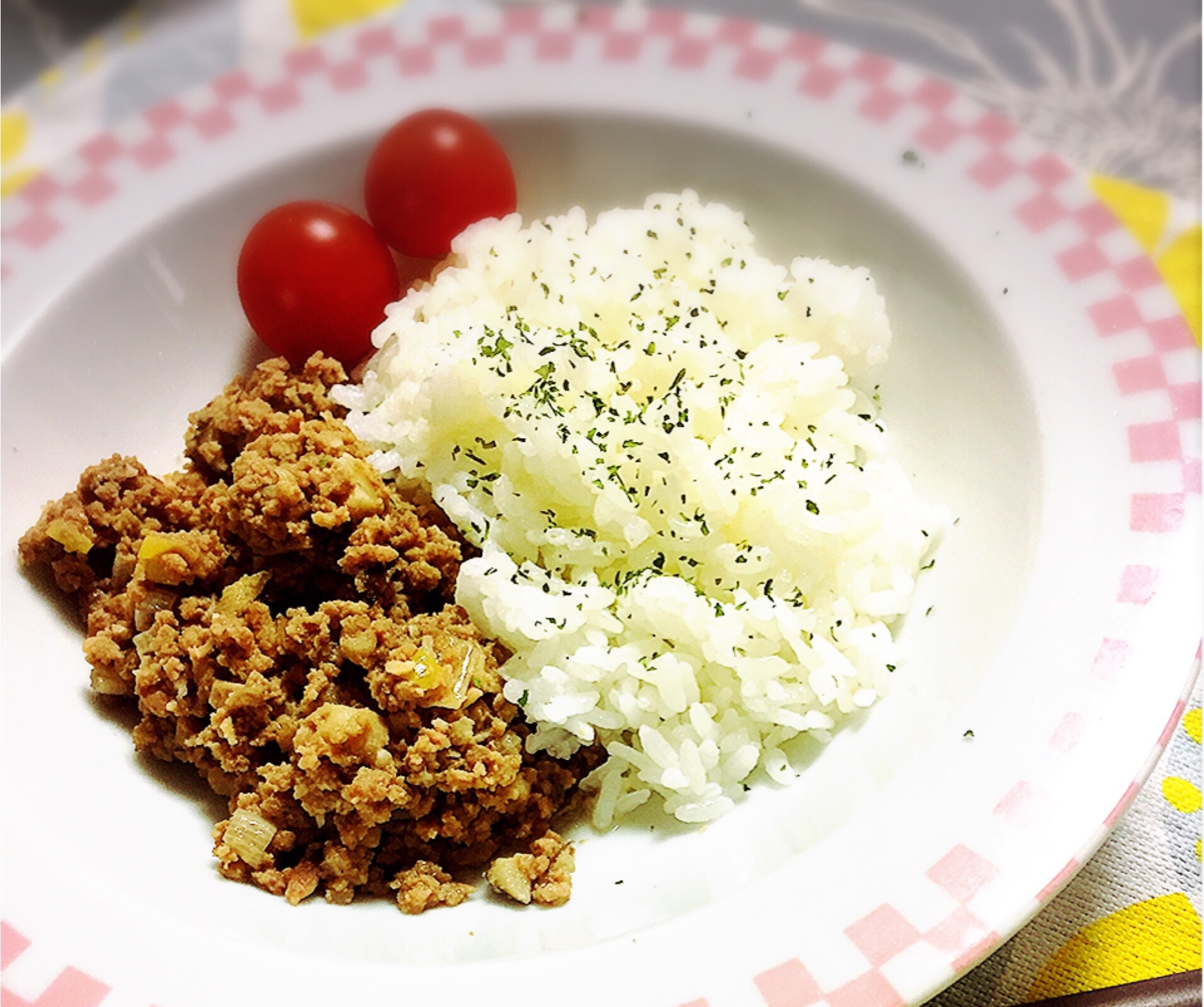 冷蔵保存一週間☆かけて頂くひき肉炒め☆