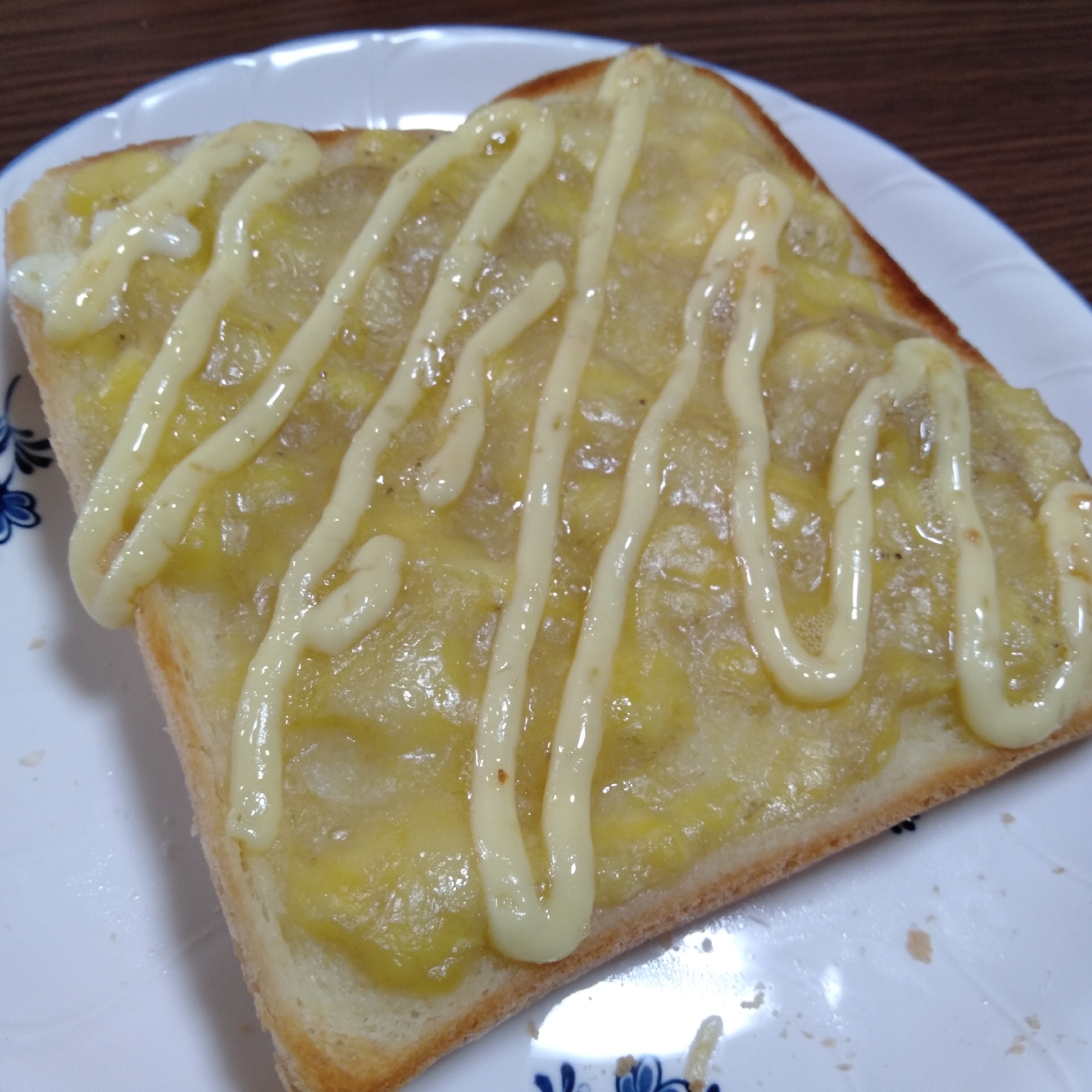 バナナマヨトースト　〜食パンアレンジ〜