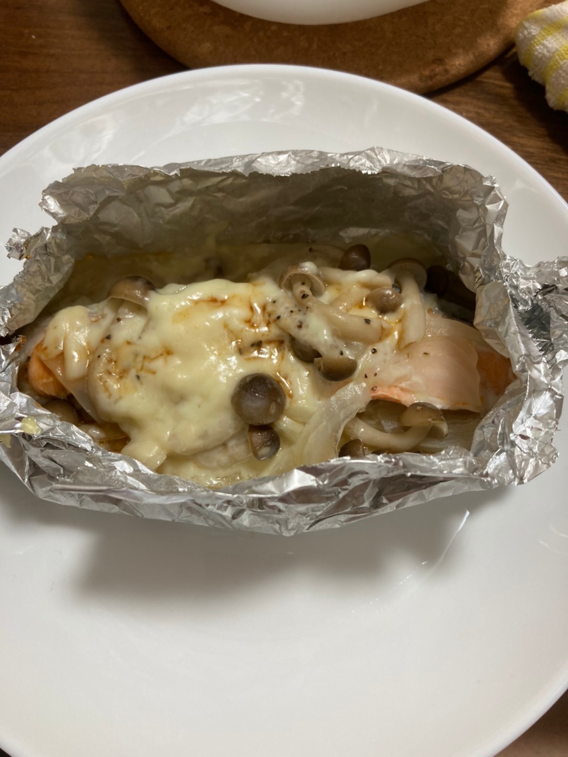 フライパンで!鮭のチーズホイル焼き