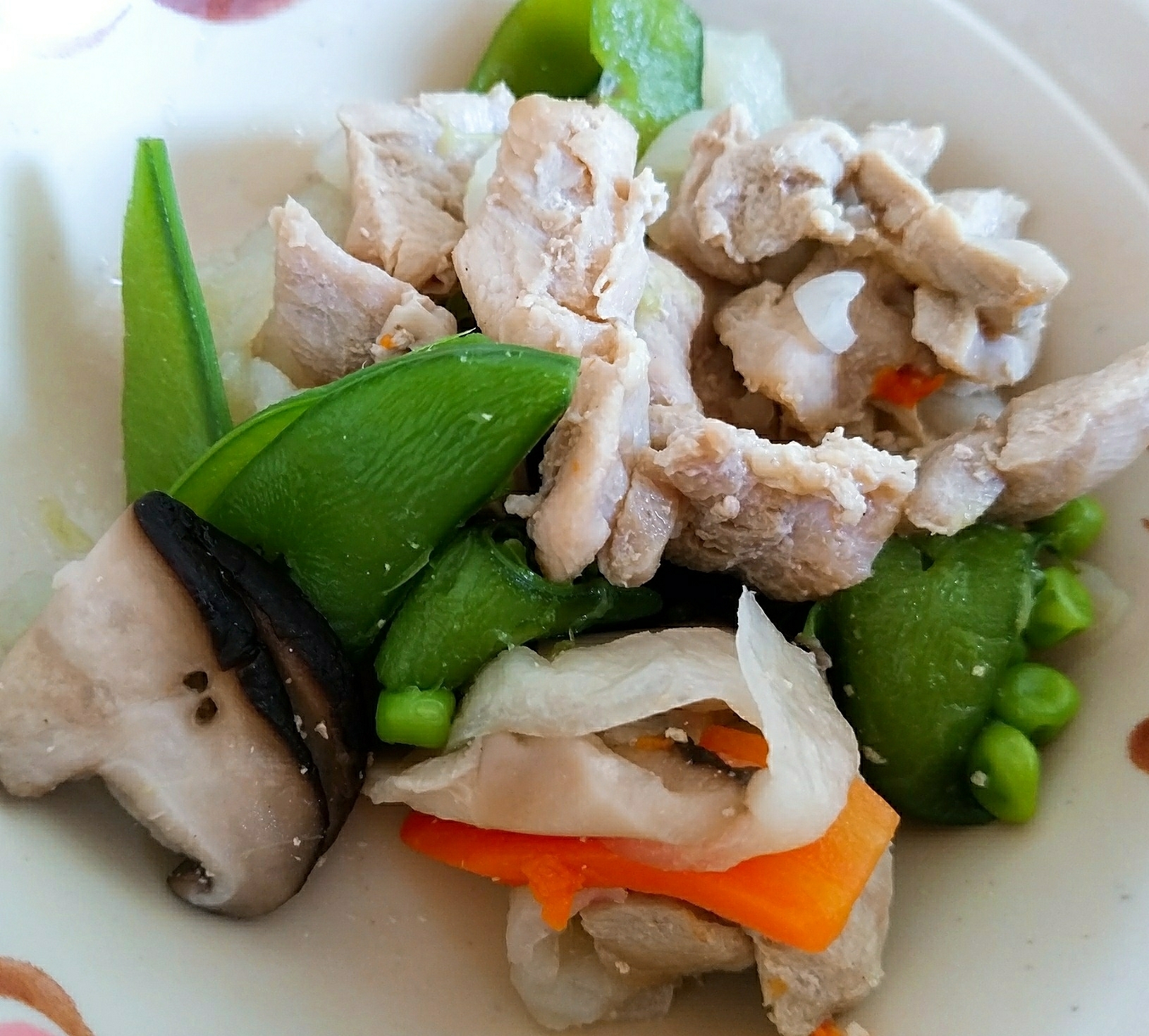 鶏肉と野菜の煮物