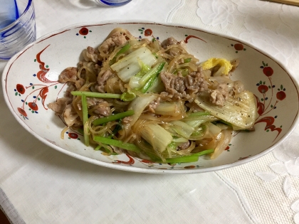 ニラが無くて小松菜で。簡単で美味しい！
最後はご飯に乗っけていただきました。また作ります！