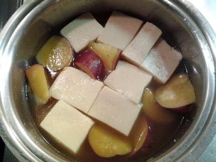 さつま芋と高野豆腐の煮物