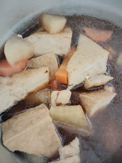厚揚げと鶏肉と大根の煮物★生姜風味