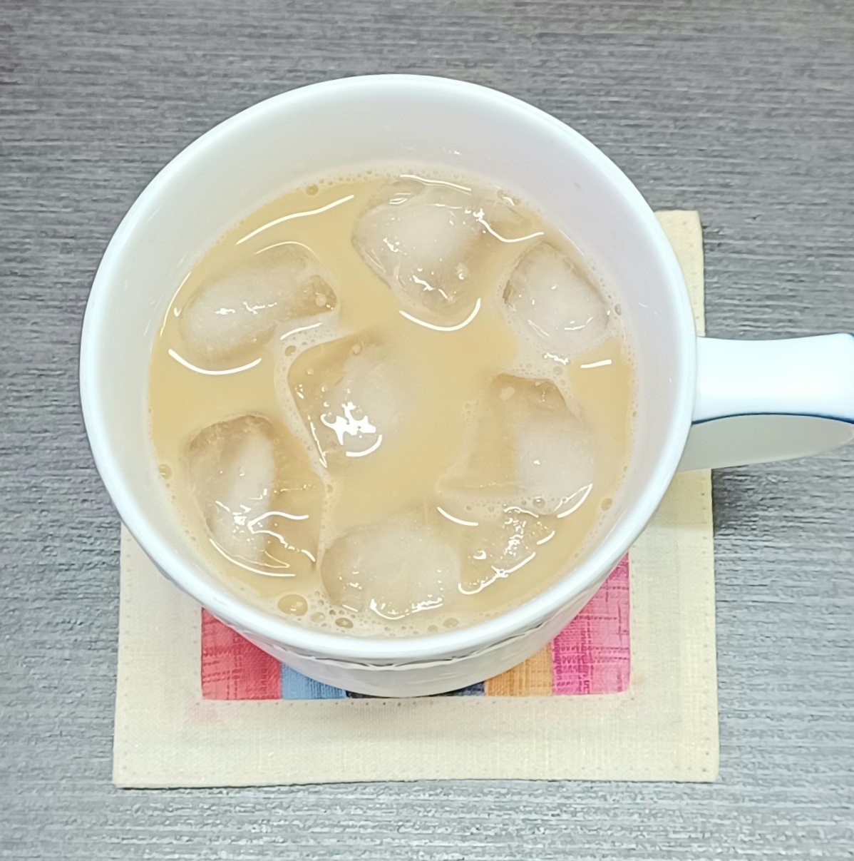 スキムミルクと黒糖で♡アイスカフェオレ♡