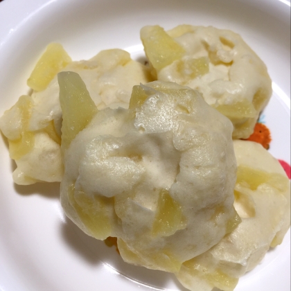 電子レンジで簡単 りんごの甘煮 離乳食中期 レシピ 作り方 By Nyatz 楽天レシピ