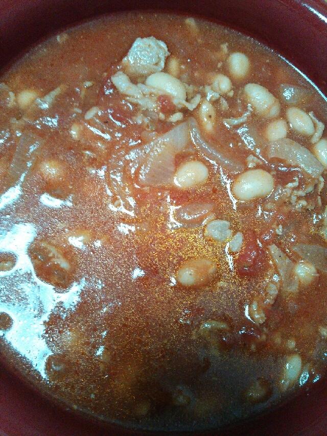 大豆と玉ねぎと豚肉のトマトスープ