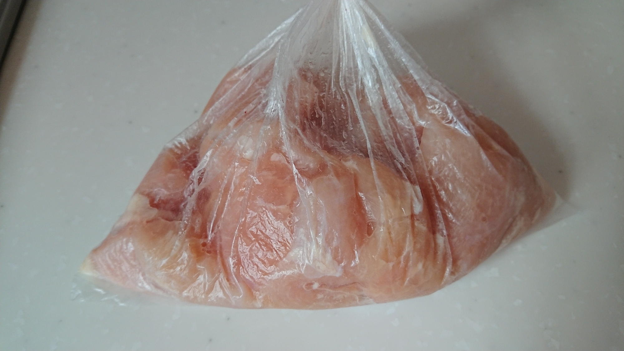 下味を付けて鶏胸肉を保存！使うとき柔らか！冷凍も可