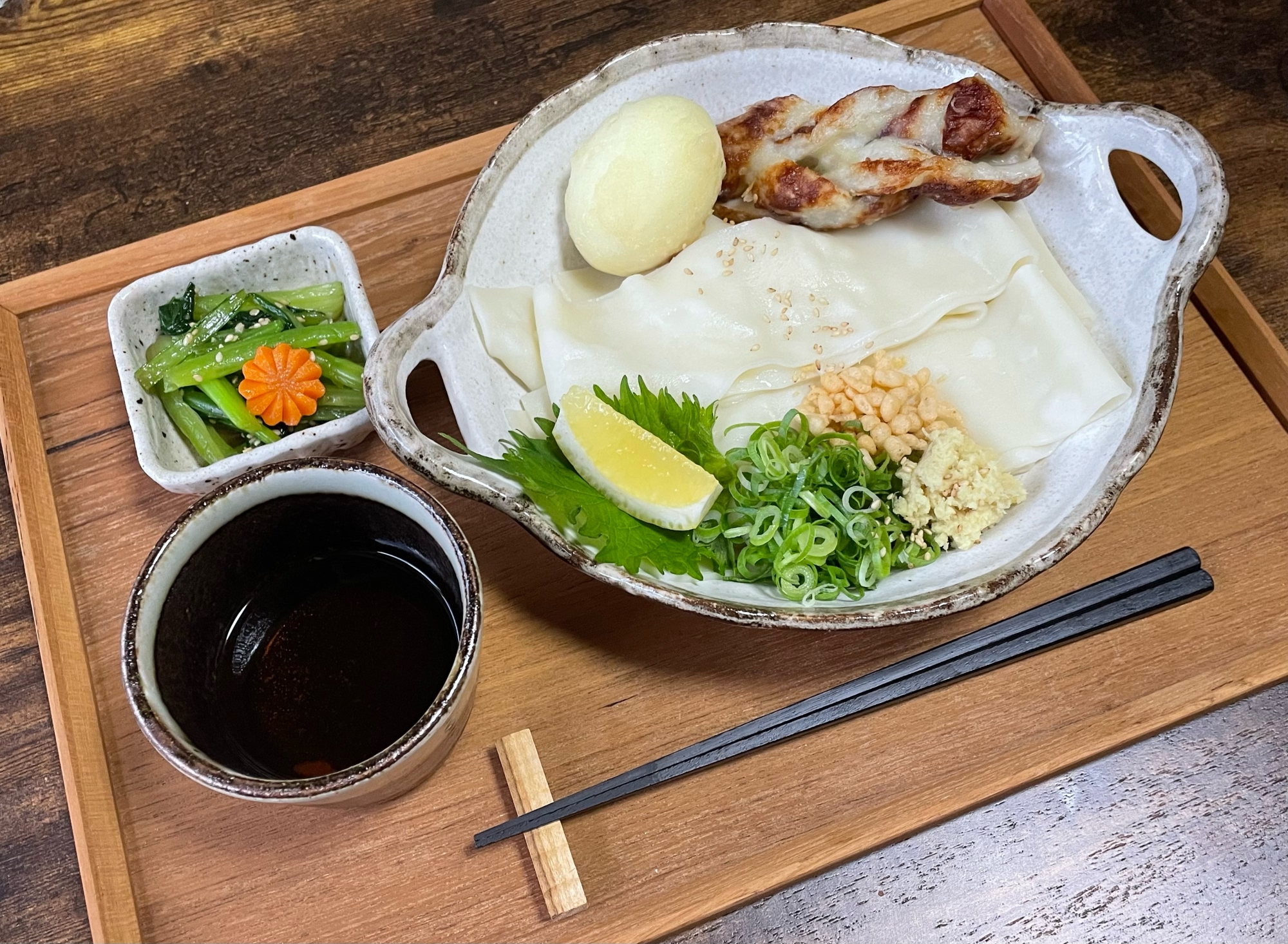 ぶっかけひもかわうどん