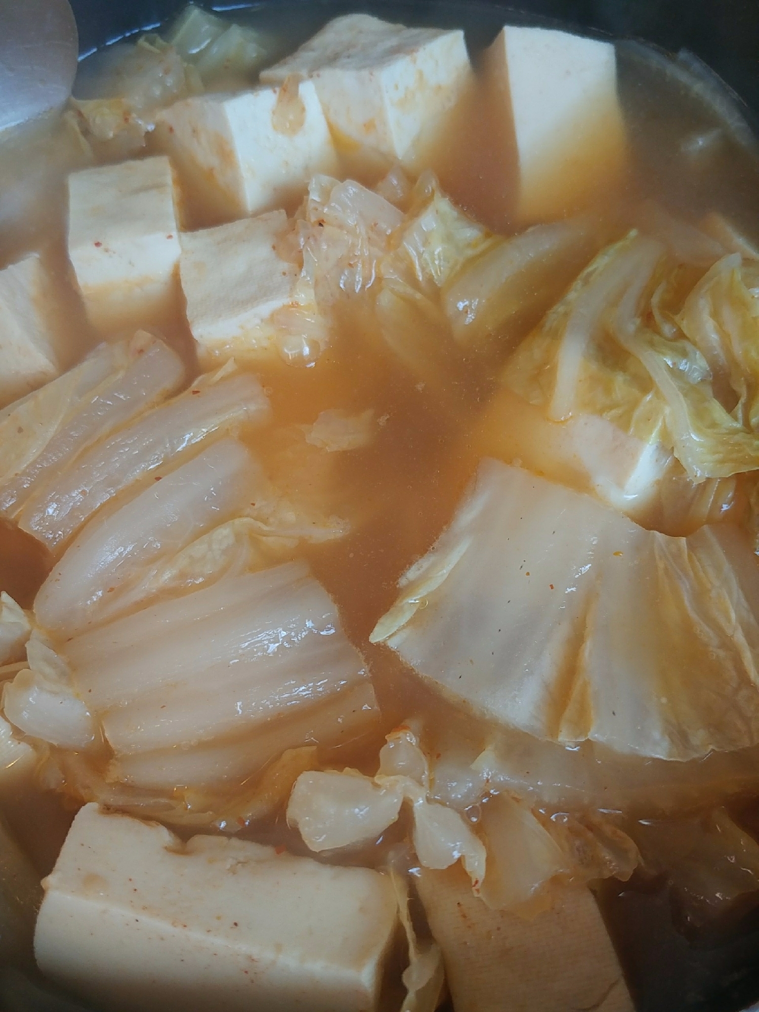 白菜　豆腐　大根のキムチ風味スープ