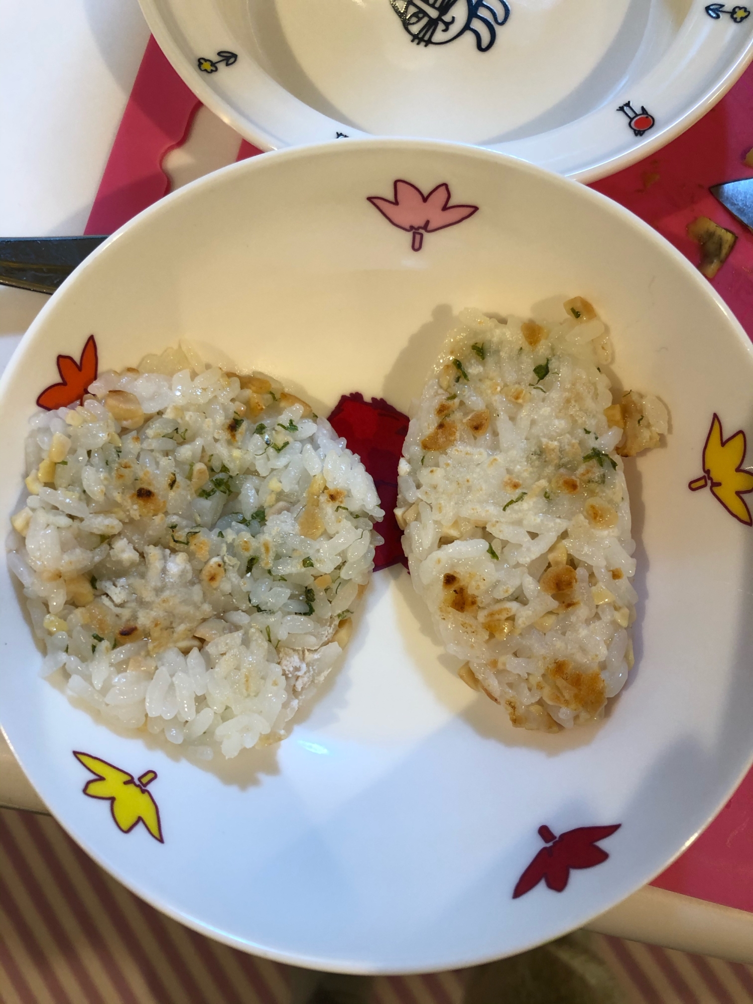 離乳食完了期　ご飯でおやき風　豚ひき肉入り☆