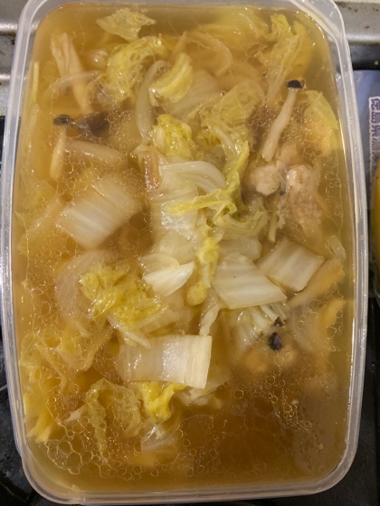 鶏団子と白菜スープ