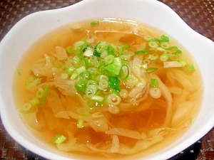 キャベツと春雨の中華風スープ