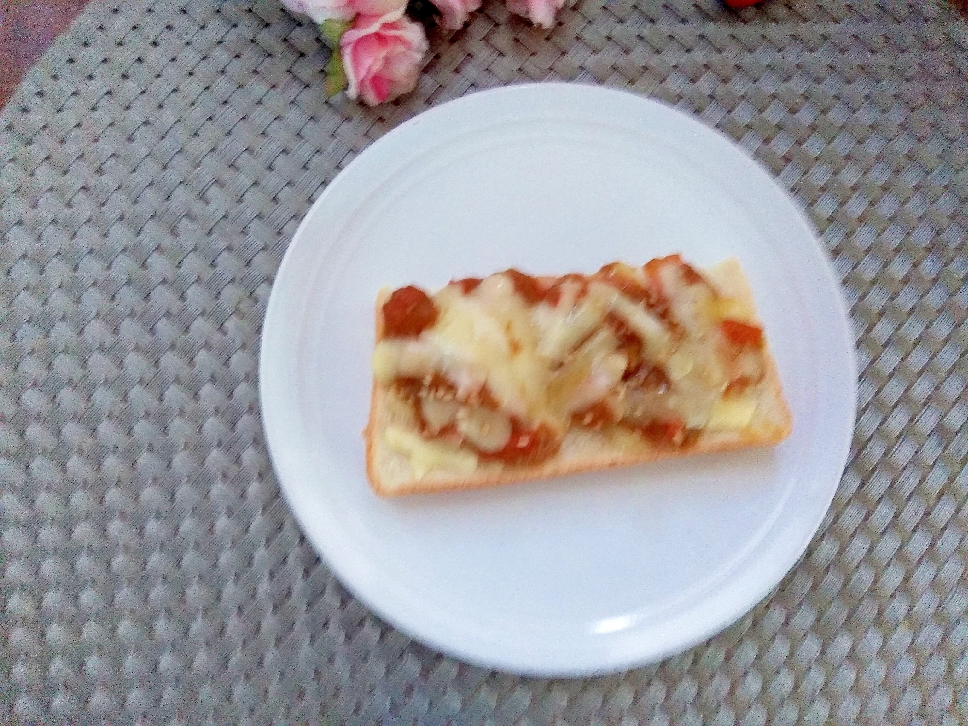 朝食♪ベーコンチーズカレーパン