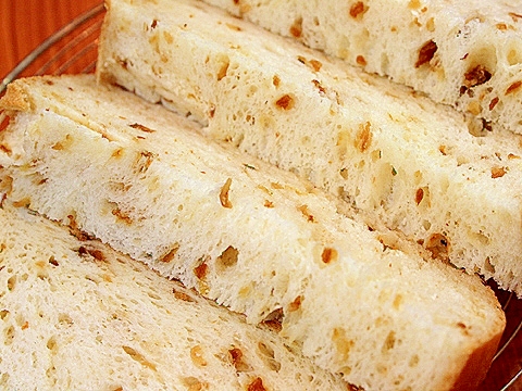 【ママパン】フライドオニオン入り米粉食パン