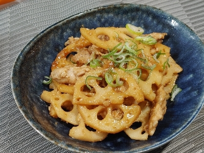 ごま香る♡超特急メイン♡れんこんと豚肉の甘酢炒め