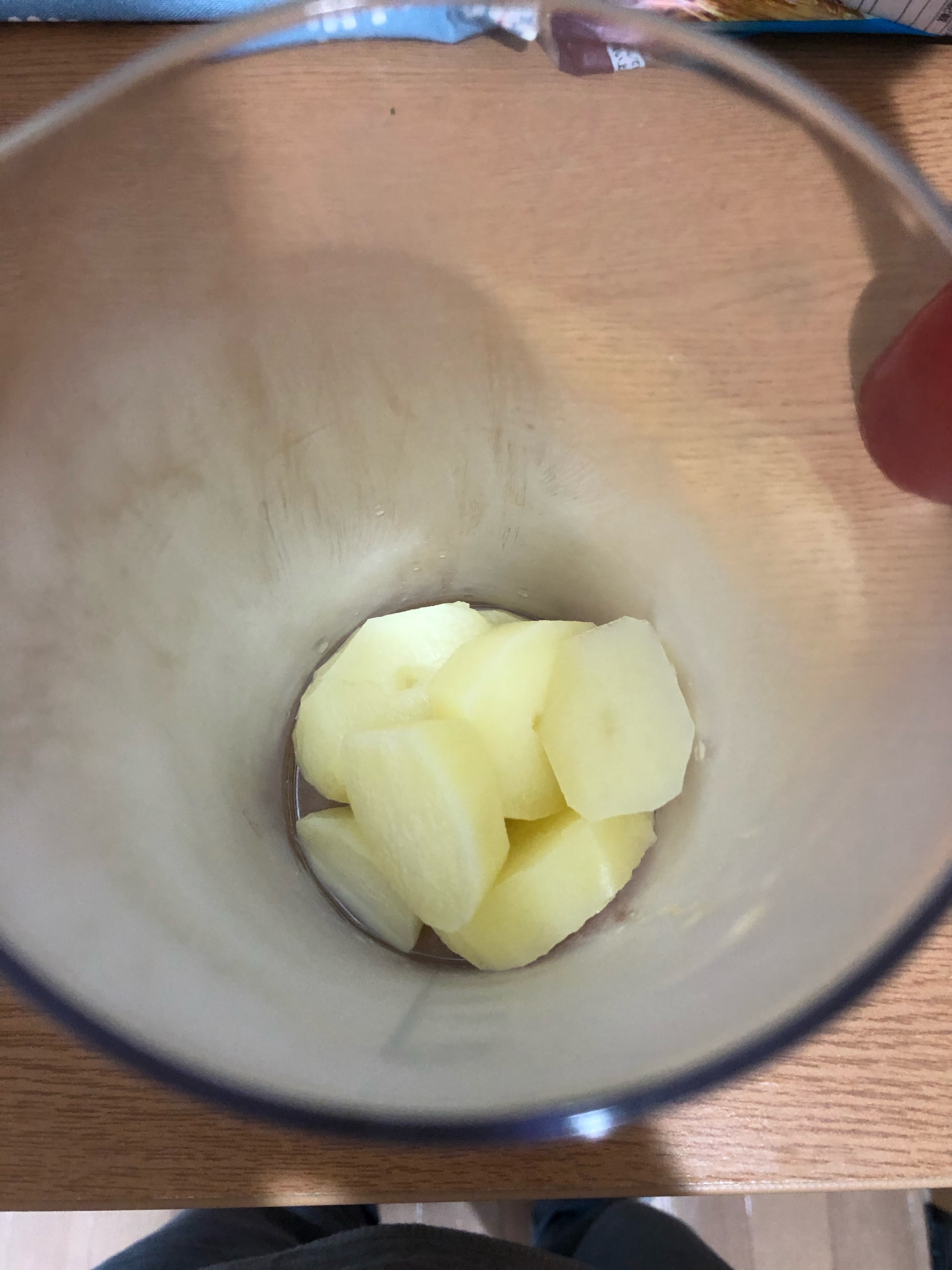 離乳食初期 ブレンダーでじゃがいものストック レシピ 作り方 By ちむすけ 楽天レシピ 離乳食初期 ブレンダーでじゃがいものストック レシピ 作り方 By ちむすけ 楽天レシピ