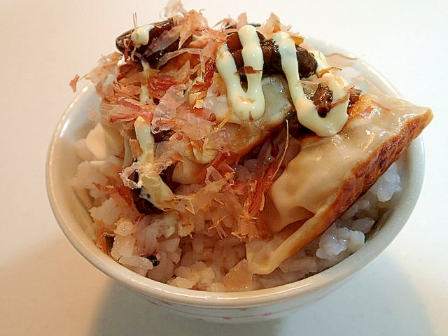 焼き餃子とキューちゃんの雑穀ご飯