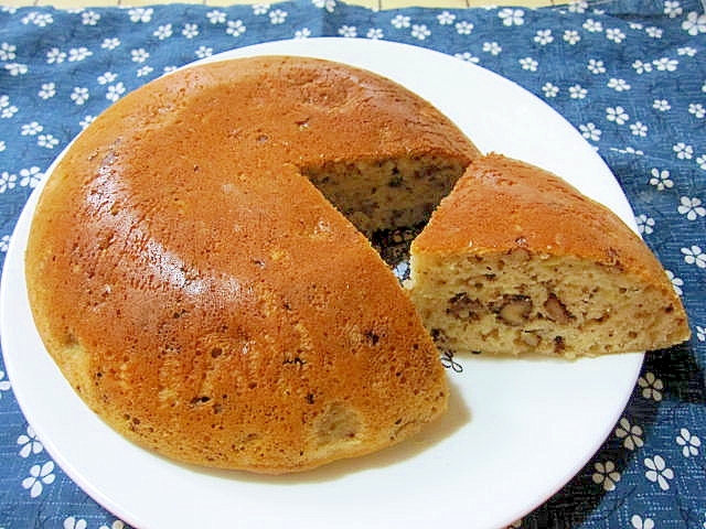 くるみとバナナの炊飯器ケーキ