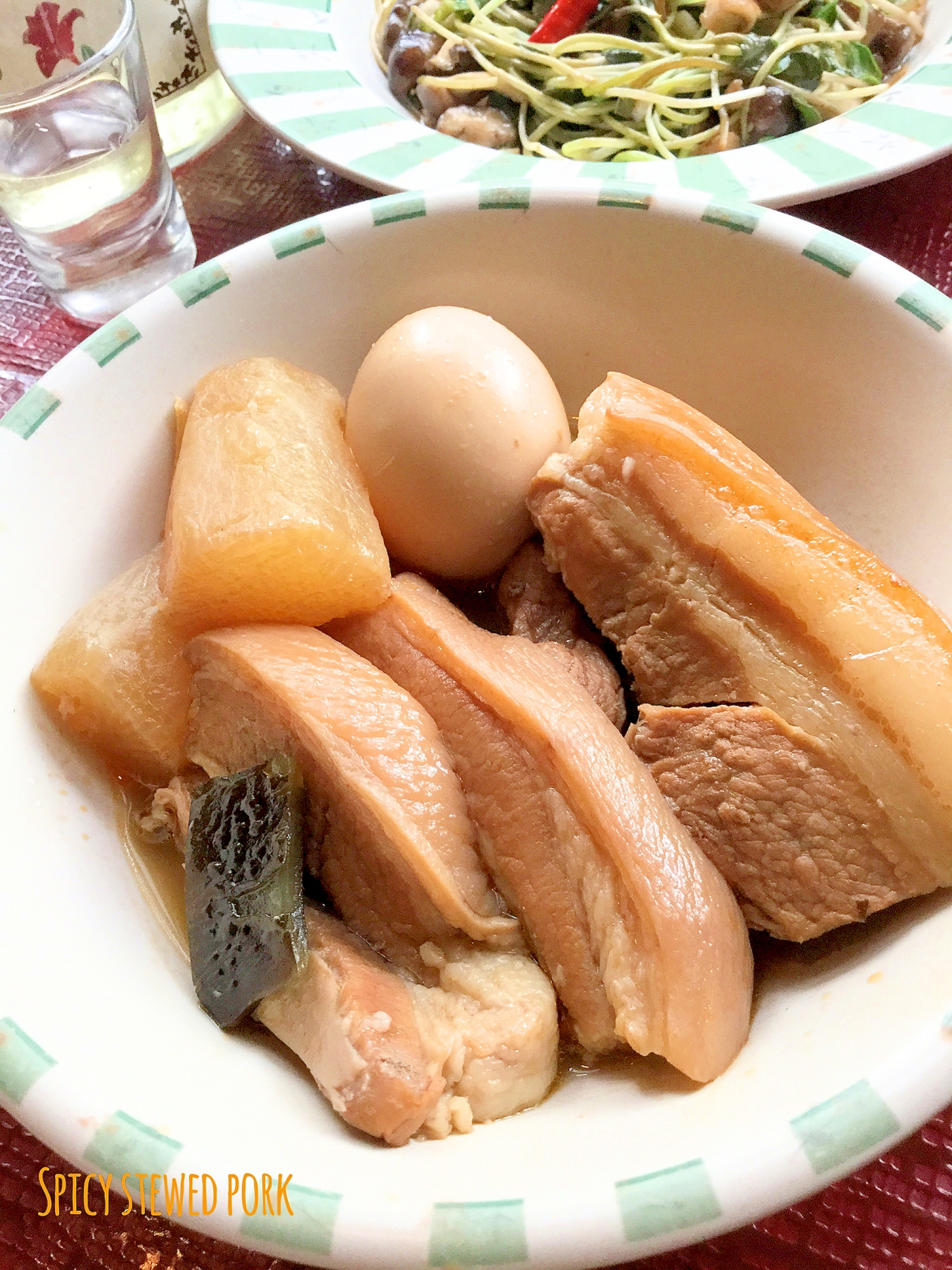 豚三枚肉のピリ辛煮込み レシピ 作り方 By めーぷんぷい 楽天レシピ