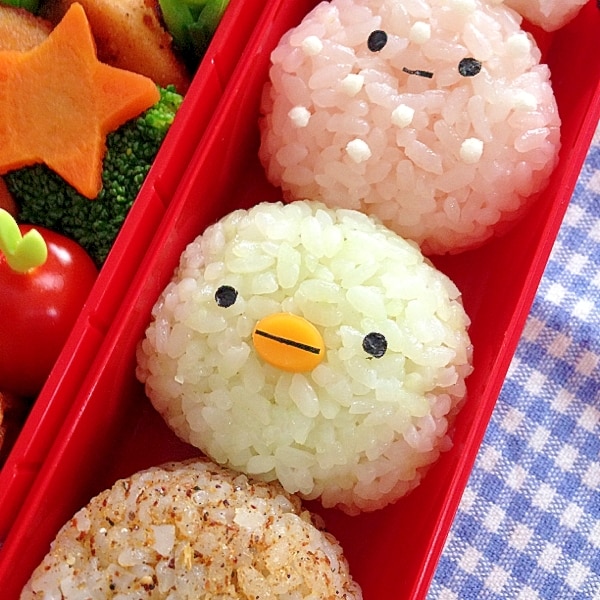 簡単キャラ弁 すみっコぐらし ぺんぎん おにぎり レシピ 作り方 By Cherry05 楽天レシピ 簡単キャラ弁 すみっコぐらし ぺんぎん おにぎり レシピ 作り方 By Cherry05 楽天レシピ
