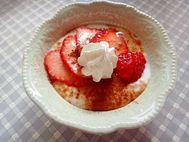 いちごココアヨーグルト