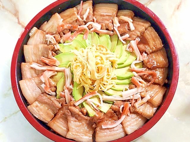 酢飯が苦手な人に 豚バラとアボカドのちらし寿司風 レシピ 作り方 By Torezu 楽天レシピ 酢飯が苦手な人に 豚バラとアボカドのちらし寿司風 レシピ 作り方 By Torezu 楽天レシピ