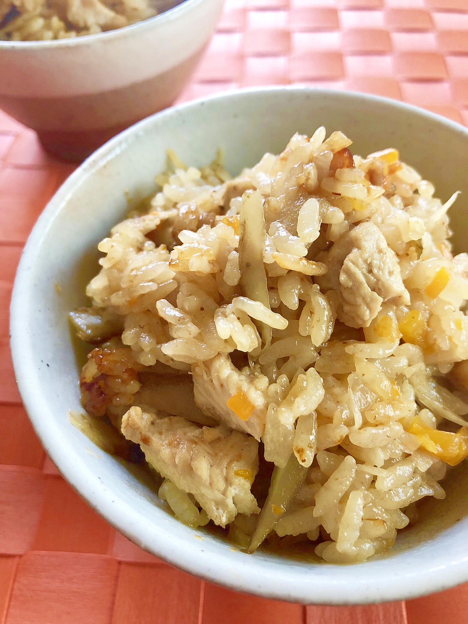 中華おこわみたいな 鶏むね肉とごぼうの炊き込みご飯 レシピ 作り方 By はぁぽじ 楽天レシピ