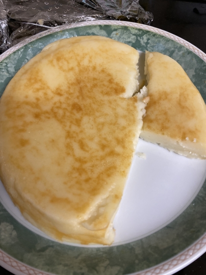 炊飯器とホットケーキミックスでチーズケーキ