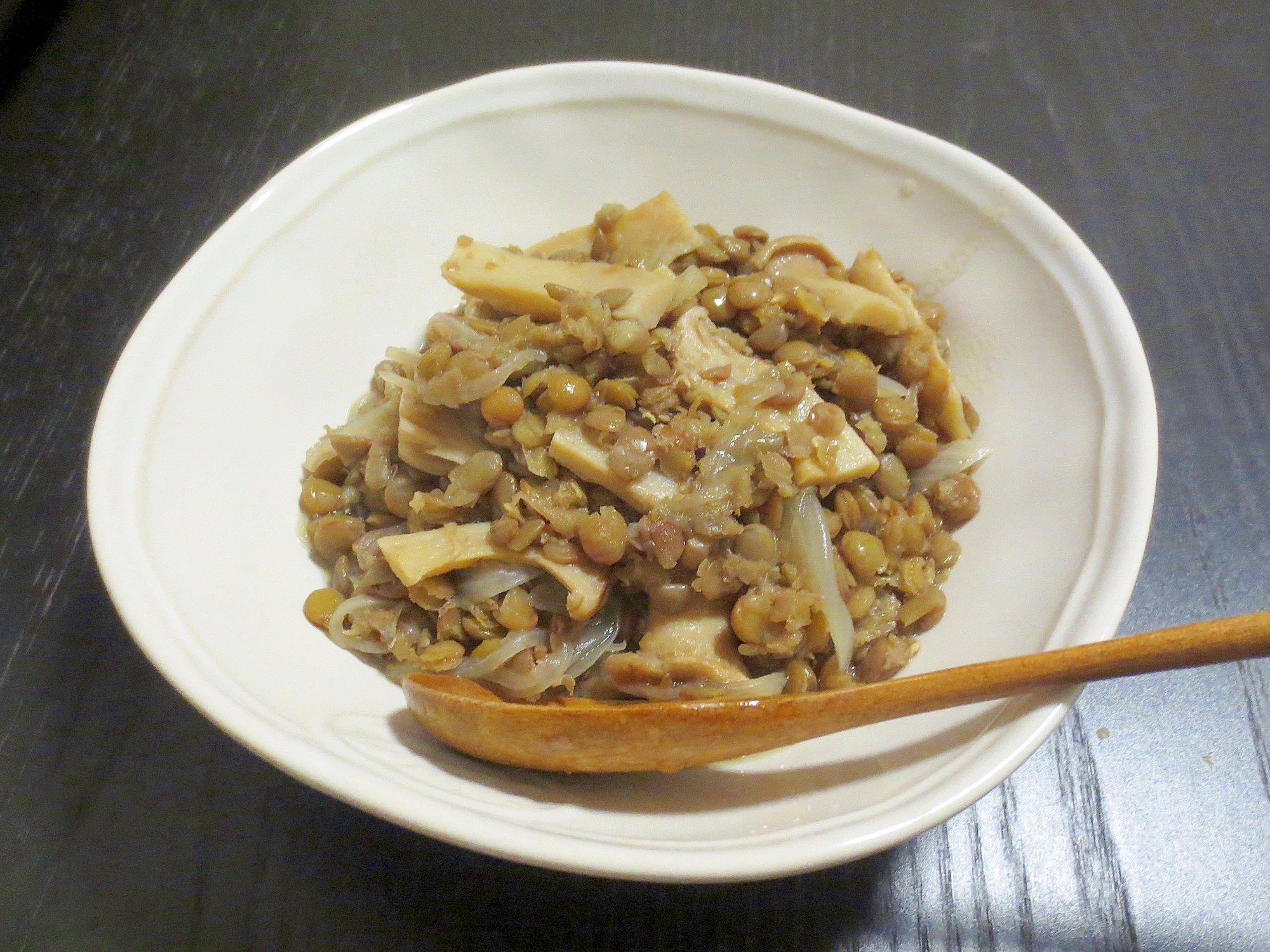 レンズ豆とたまねぎのコンソメ煮