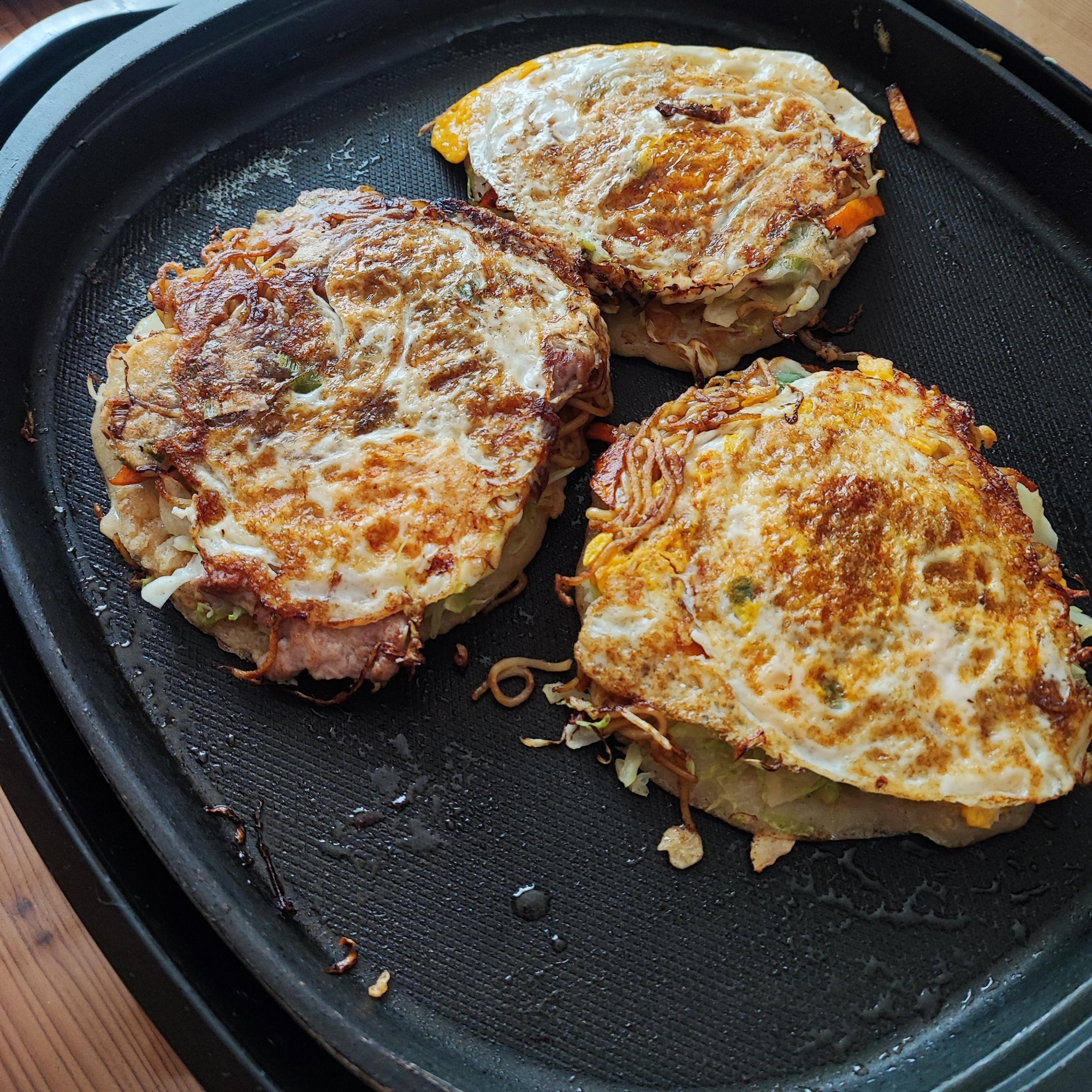 ホットプレートで☆広島風お好み焼き