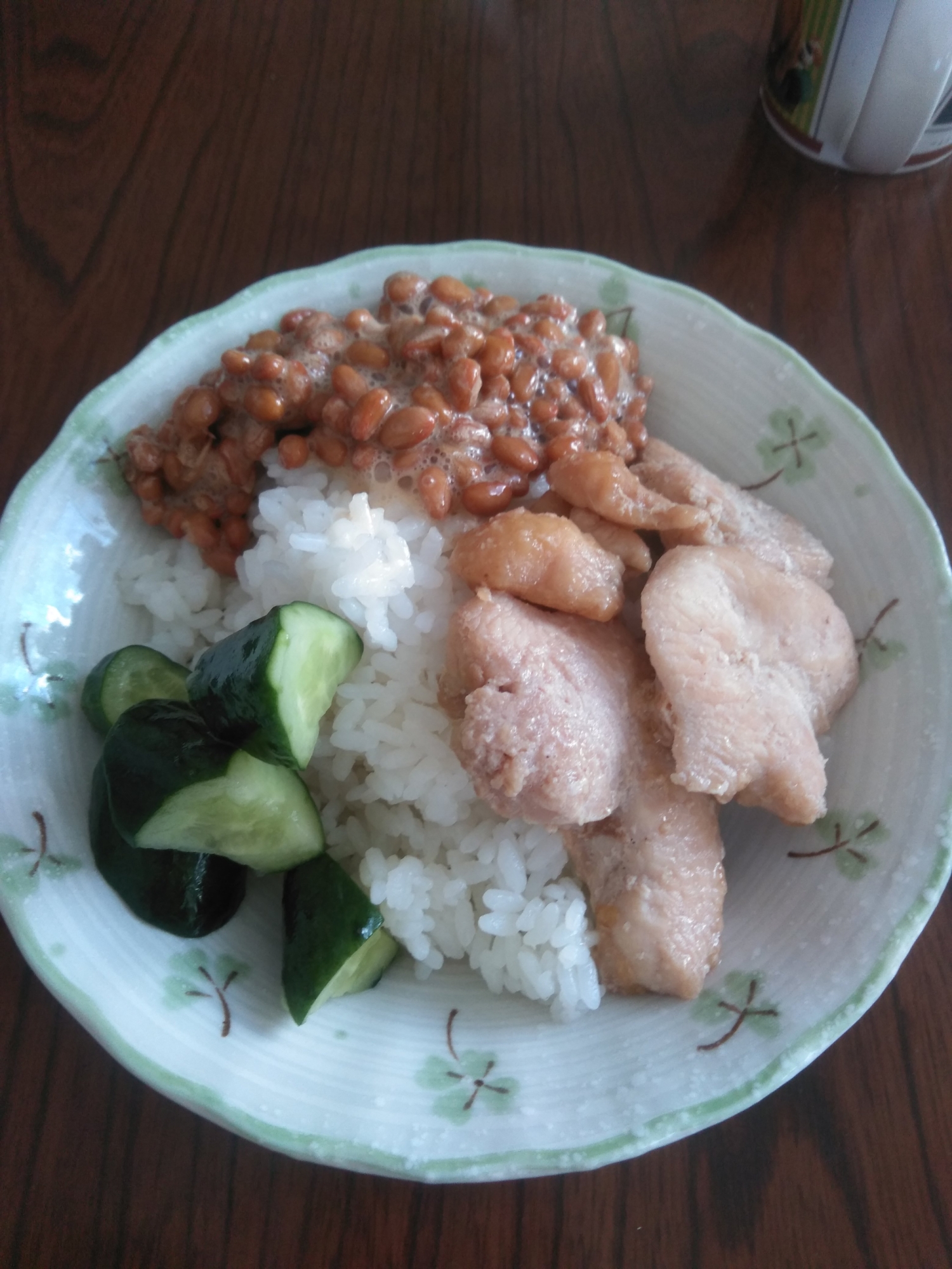 納豆と鶏胸肉の丼