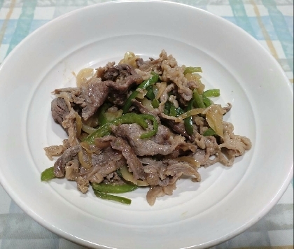 ガッツリ♪牛肉と新玉ねぎとピーマンの中華炒め♪