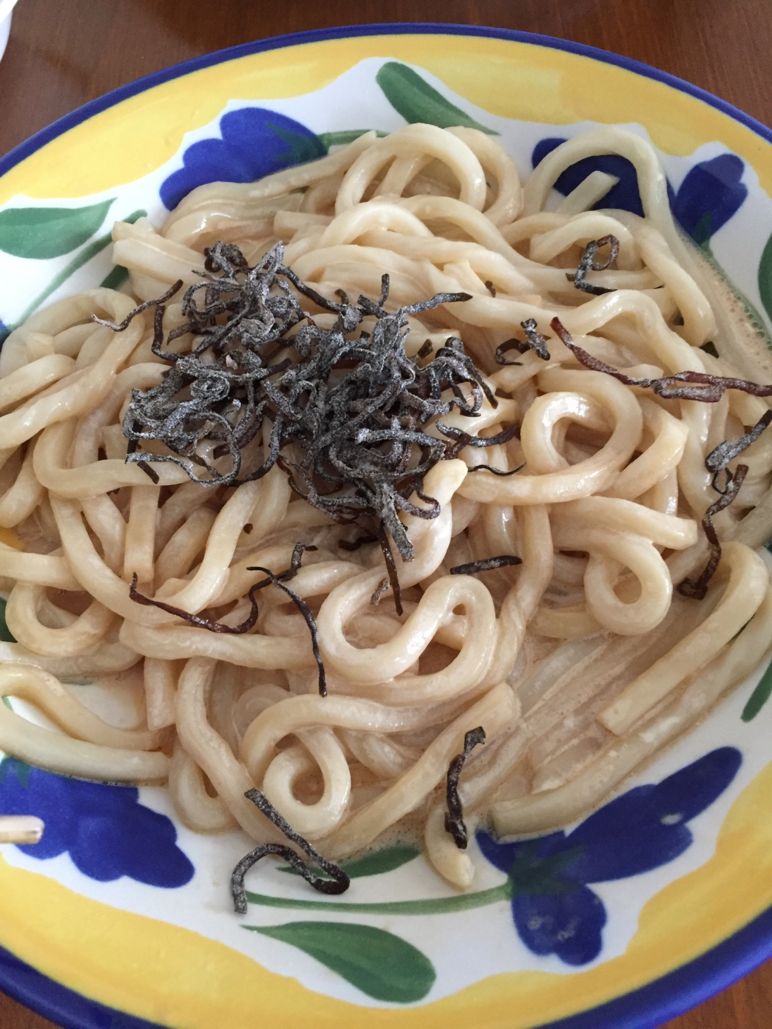 マヨ醤油塩昆布うどん