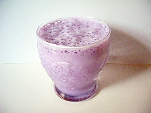ブルーベリーミルク(アレンジは、できるよ)
