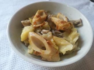ちくわとキャベツの中国風煮物