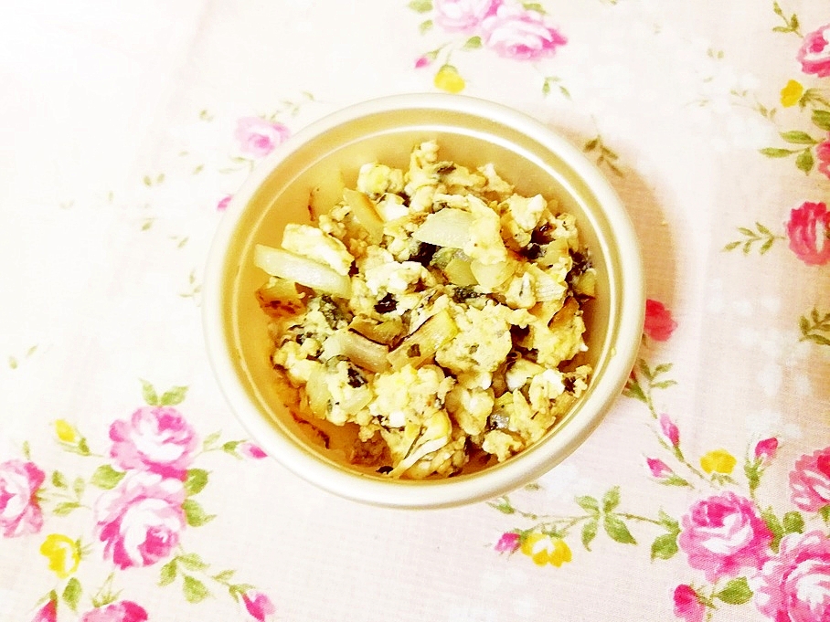 緑茶風味♪玉葱の炒り卵
