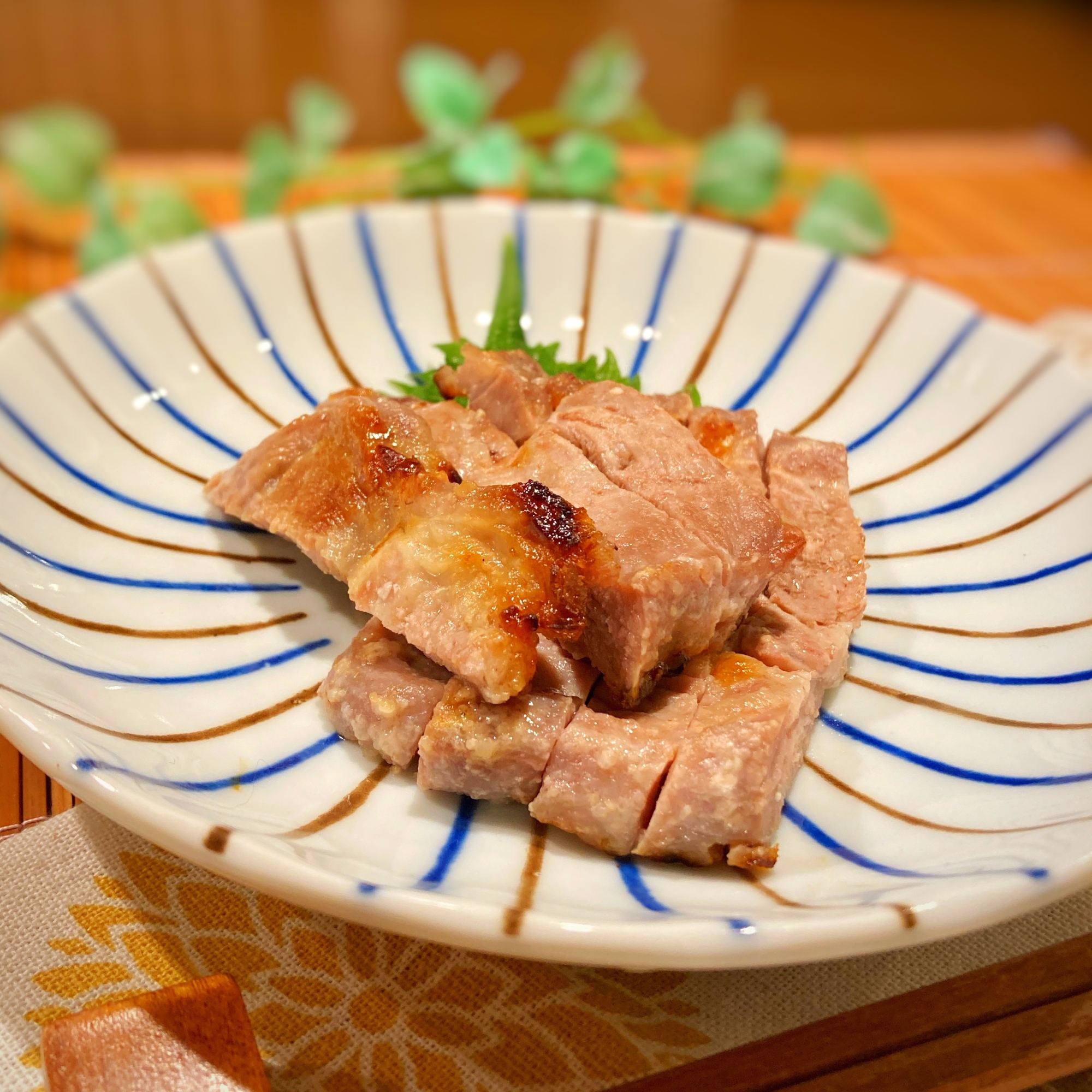 豚肩ロースの塩麹焼き