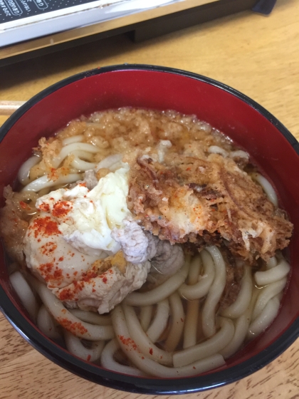 かきあげと玉子とねぎのうどん