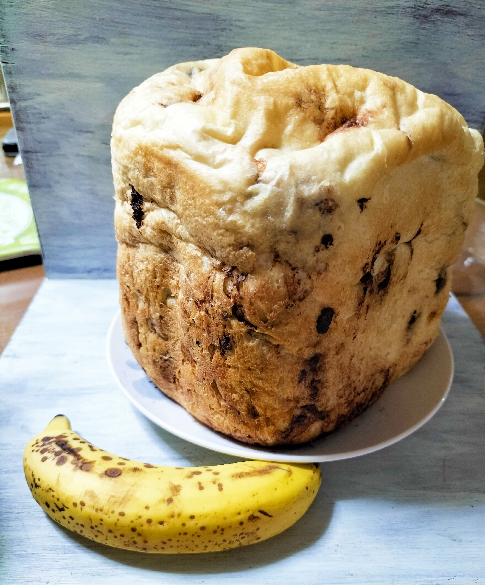 完熟バナナとスイートチョコの菓子パン