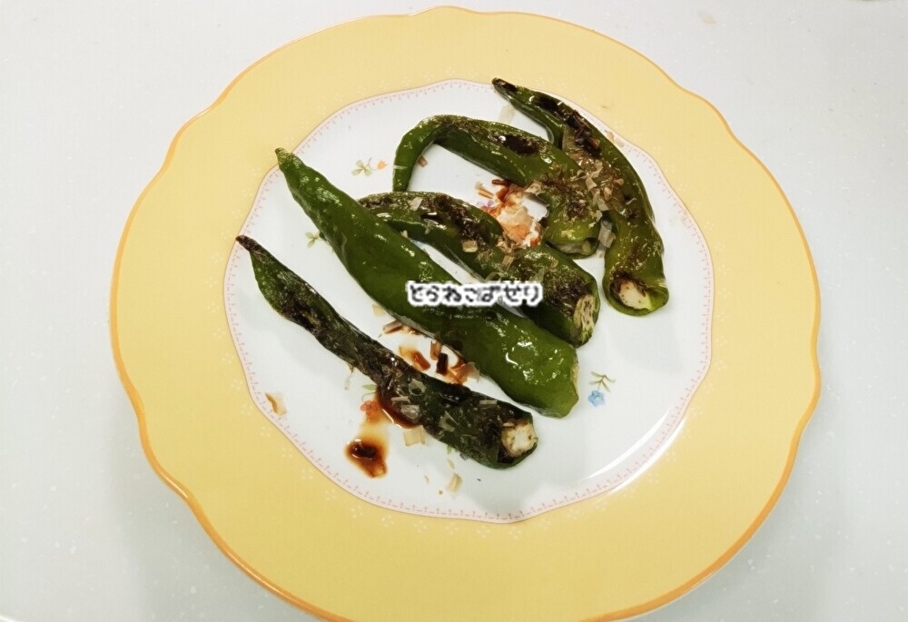 唐辛子の蒸し焼き