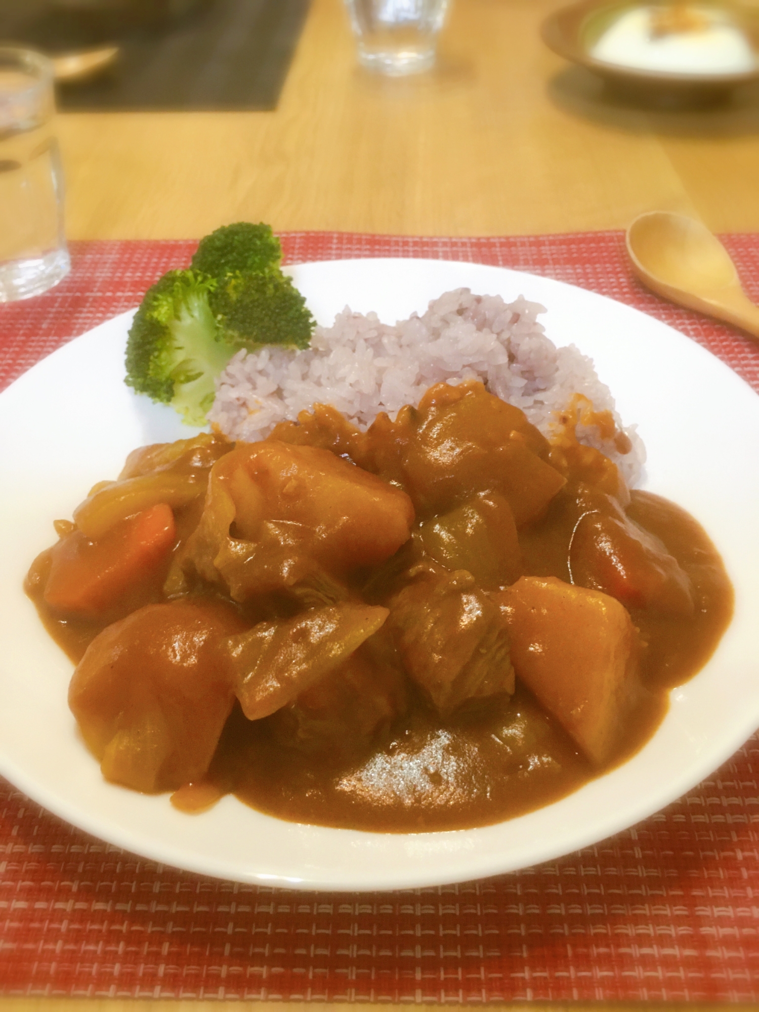 野菜１００％ジュースと黒米で作る☆健康カレー♪