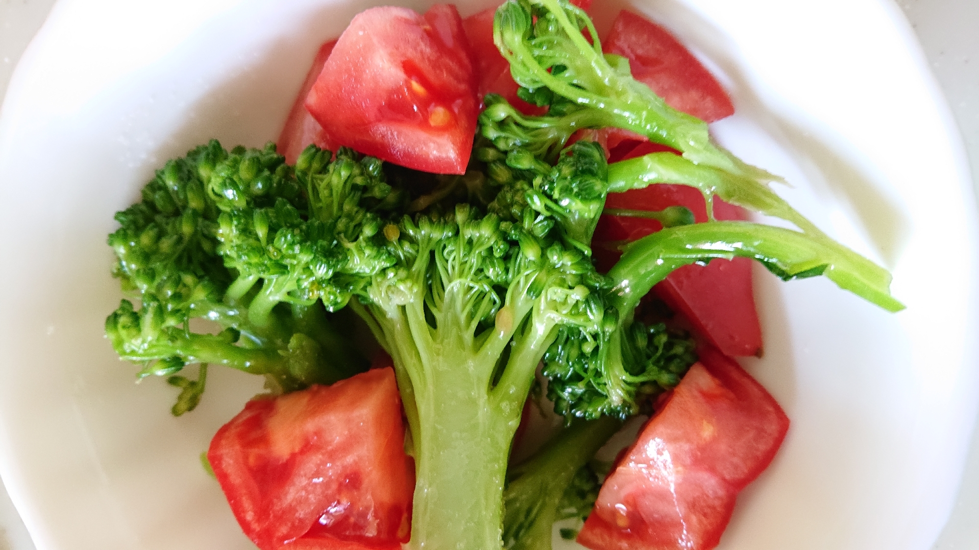 超簡単！！トマトとブロッコリーのサラダ