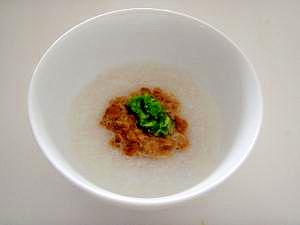 離乳食中期　納豆とオクラのネバトロ粥