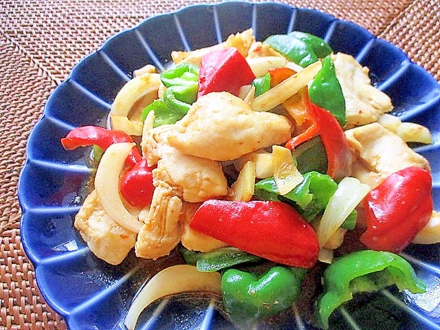 鶏むね肉と夏野菜のピリ辛炒め