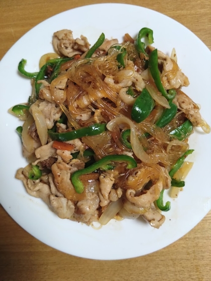 野菜たっぷり簡単♪韓国チャプチェ